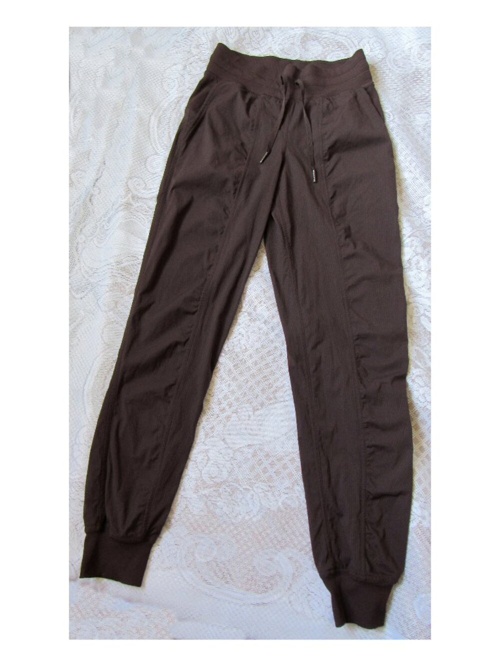 Lululemon Women Pants, Brown, sz. 2, Joggers